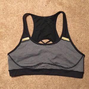 Lululemon bra